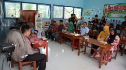 Anak Tewas dalam Kecelakaan, Ibu Curhat ke Kapolres