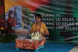 Dispendik Kota Surabaya Kembali Buka Beasiswa Penghafal Kitab Suci Hindu