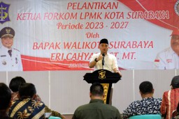 Lantik Forkom LPMK, Wali Kota Eri Cahyadi Ingin Wujudkan Kampung Madani