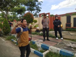 Bupati tak Berbuat Apa, Demo Terkait Galian Ilegal di Sumenep