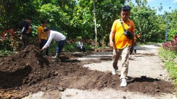 PT BSI Berikan Tanah Urug ke Warga Desa Sumberagung-Pesanggaran, Ini Buktinya