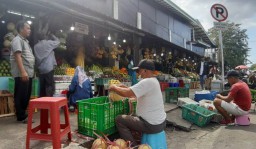 Pemkot Surabaya Jalin KAD Tekan Harga Bahan Pokok