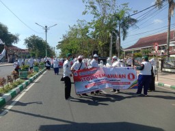 RUU Omnibuslaw Kesehatan Ditolak Nakes Pamekasan