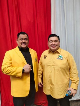 Dua Pengusaha Muda Tionghoa Nyaleg di Partai Golkar Surabaya