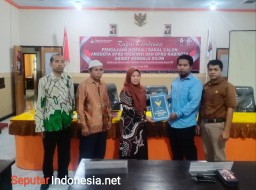 KPU Sampang Terima Berkas Pengajuan Kembali Bacaleg Partai Garuda