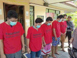 Selain Dihajar Warga Satu dari Lima Pencuri Ditembak Bagian Kaki