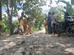 Jalan Desa Gapura Tengah dan Batang Batang, Rusak Parah