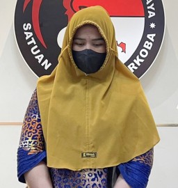 Dibalik Barang dalam Celana Dalam, Ada Peran Bapak Kandung Pengendali