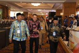 Buka Forum Smart City Nasional 2023, Wali Kota Eri Cahyadi Paparkan Sistem Pelayanan Pemerintah Berbasis Digital