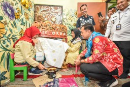 Wali Kota Eri Cahyadi Entas Kemiskinan Lewat Padat Karya