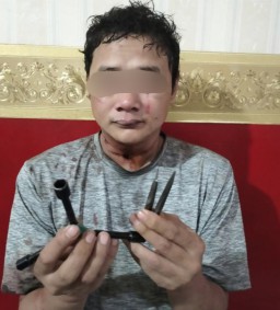 Baca juga : Apes, Cari Mangsa Maling ini Bonyok Dihajar Warga
