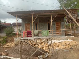 Sale, Warga Penerima Rumah RTLH Pamekasan