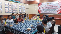 Survey Eksternal IAIN Madura, Masyarakat Puas Atas Kinerja 6 Pelayanan Publik di Polres Pamekasan