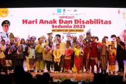 Peringati Hari Anak dan Disabilitas Sedunia, Wali Kota Eri Cahyadi: Anak Istimewa Punya Hak yang Sama