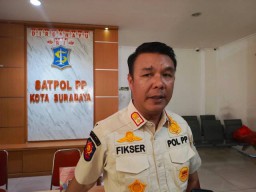 Baca juga : Nekat Buka Malam Natal, Cafe Dermaga Disegel Satpol PP