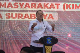 KIM jadi Garda Terdepan Sampaikan Informasi ke Masyarakat, Wali Kota Eri Cahyadi: Harus Dimasifkan