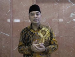 IPM Surabaya Terus Naik di Masa Kepemimpinan Wali Kota Eri, Tahun 2023 Capai 83,99