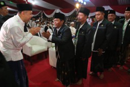 Wali Kota Eri Cahyadi Lantik dan Resmikan Kantor Forum Musyawarah Kiai Kampung Nusantara Surabaya