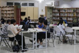 Selama 2023, Jumlah Kunjungan ke Perpustakaan Umum dan TBM di Surabaya Tembus 824.790 Pengunjung