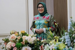 Rini Indriyani, Sosok Kartini Hebat di Balik Kesuksesan Wali Kota Eri Cahyadi