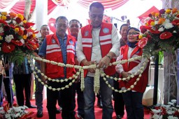Wali Kota Eri Cahyadi kembali Resmikan Sentra Pelayanan Publik di Pakal, Kini Lebih Dekat dan Cepat!