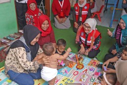 Sekolah Orang Tua Hebat Angkatan ke-2 Dimulai, Solusi Atasi Stunting Lewat Pola Asuh dan Perbaikan Gizi di Surabaya