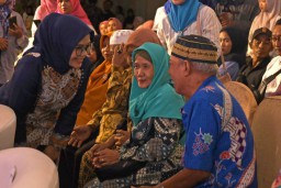 330 Pasangan Ikuti Pembekalan Isbat Nikah, Pemkot Surabaya Siapkan Pesta Kebun di Balai Kota untuk Resepsinya