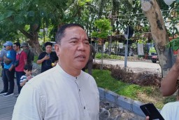 Susur Kalimas, Pemkot Surabaya Masih Temukan Warga Buang Kotoran Hewan Kurban di Sungai