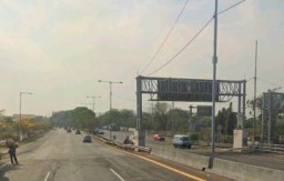 Pemkot Surabaya Lanjutkan Betonisasi Jalan Dupak sisi Selatan