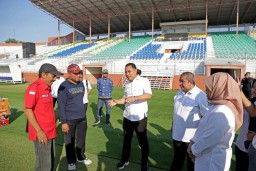 Sidak Gelora 10 Nopember, Wali Kota Eri Singgung Stadion Legendaris Penuh Kenangan