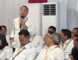 Tuntas Retreat, Eri Cahyadi Akan Cek Normalisasi Kalianak dan Rapat dengan Puskesmas