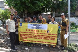 Satpol PP Surabaya Rutin Patroli Kandang Burung Dara Antisipasi Perjudian