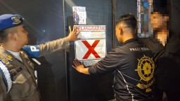 Razia RHU Ramadan: Satpol PP Surabaya Sita Puluhan Botol Miras