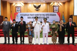 Wali Kota Eri Paparkan Tujuh Program Prioritas Pembangunan 2025 - 2030 di Rapat Paripurna DPRD Surabaya