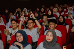 Bertemu Anak Muda dari 98 Kota, Wali Kota Surabaya Eri Cahyadi: Masa Muda Penentu Masa Depan