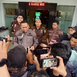 Enam Pejabat BUMN &amp; PT APBS Jadi Tersangka, Mark Up dan Tender Fiktif Kolam Pelabuhan!