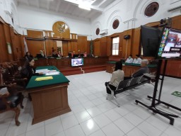 Kapal Meratus Line Angkut 1.140 Ton 'Emas Hitam' Ilegal, Dokumen Lolos Karena Ceroboh!