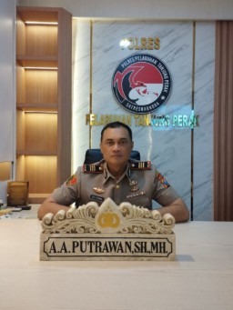 Baca juga : Baru 8 Hari Menjabat, Kasat Narkoba Polres Tanjung Perak Bongkar Jaringan Sabu dan Ringkus Bandar Residivis
