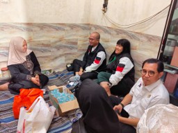 DPD PSI Surabaya Takziah ke Rumah Duka Edy Suratno, Korban Kecelakaan Gondola saat Hujan Badai