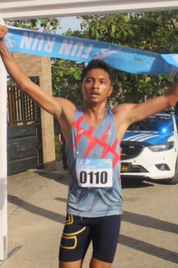 Bripda Muzhab Harumkan Ditpolairud Polda Jatim, Juara Geswara Fun Run 2026 di Pamekasan