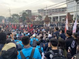 Dari Jatim ke Istana, DPRD Jawa Timur Pastikan Aspirasi May Day Diterima Prabowo Subianto