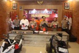 Polres Pasuruan Ringkus Tiga Pelaku Kejahatan Jalanan, Satu Kasus Berujung Maut