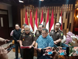 Kejati Jatim Tahan Eks Dirut Kebun Binatang Surabaya, Dugaan Korupsi Rp10,2 Miliar Rugikan Negara dan Berdampak pada Sat