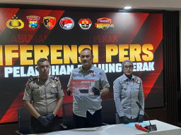 Residivis Kembali Edarkan Sabu, Satresnarkoba Polres Pelabuhan Tanjung Perak Bongkar Modus Ranjau di Surabaya