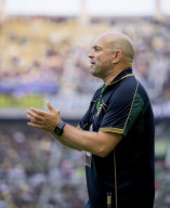 Persebaya Jadikan Piala Presiden 2026 Ajang Mematangkan Tim, Bernardo Tavares Fokus Bangun Chemistry Pemain