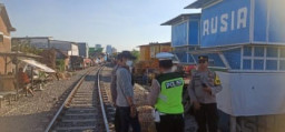 Bentrok di Arena Merpati Kapasari Surabaya, Sajam Diacungkan hingga Pemain Kabur Berhamburan