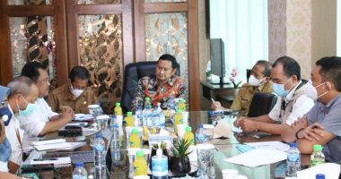 Rapat solusi banjir Bupati Lamongan