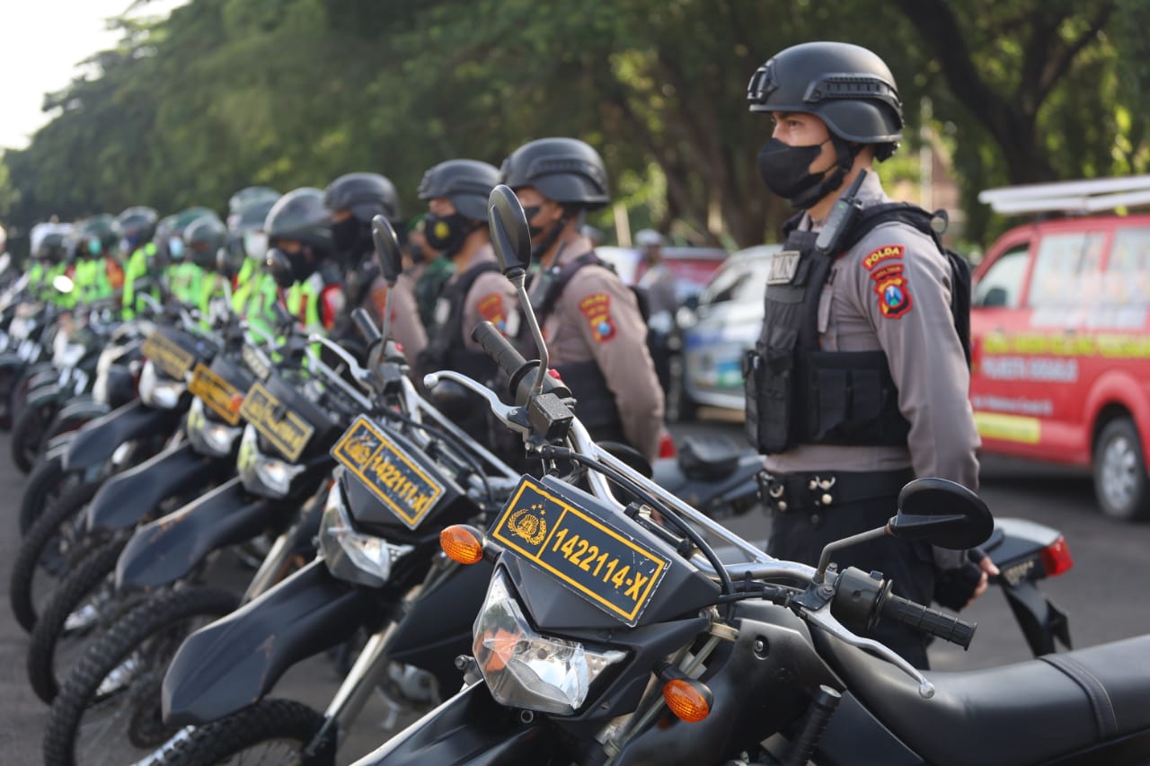 Gelar pasukan Pamor Keris, patroli motor penegakan protokol