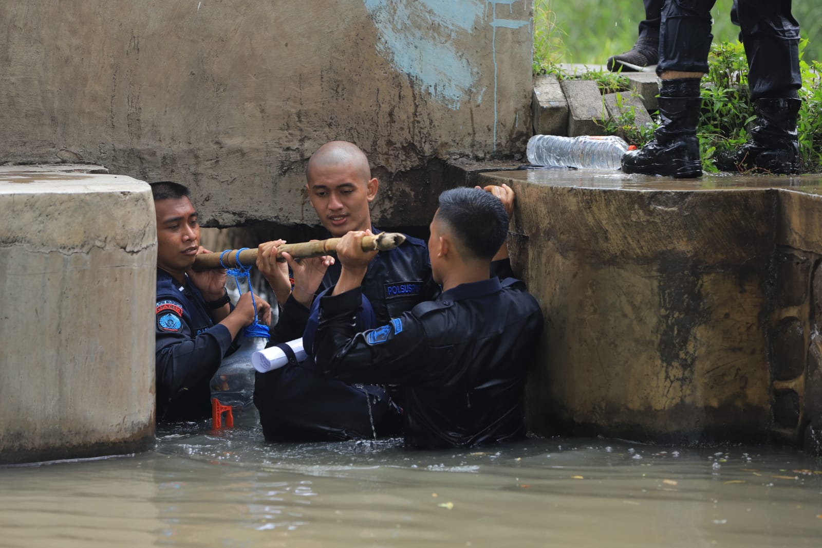 Tradisi pembaretan Polsuspas