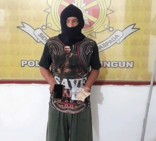 Tersangka judi yang diamankan polisi